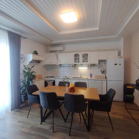 Maja Apartment Makarska Exterior foto